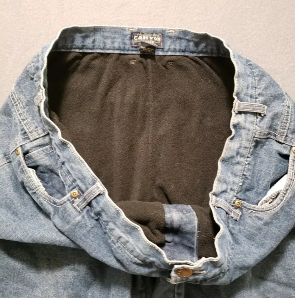 Canyon Creek Size 42x32 Blue Jeans